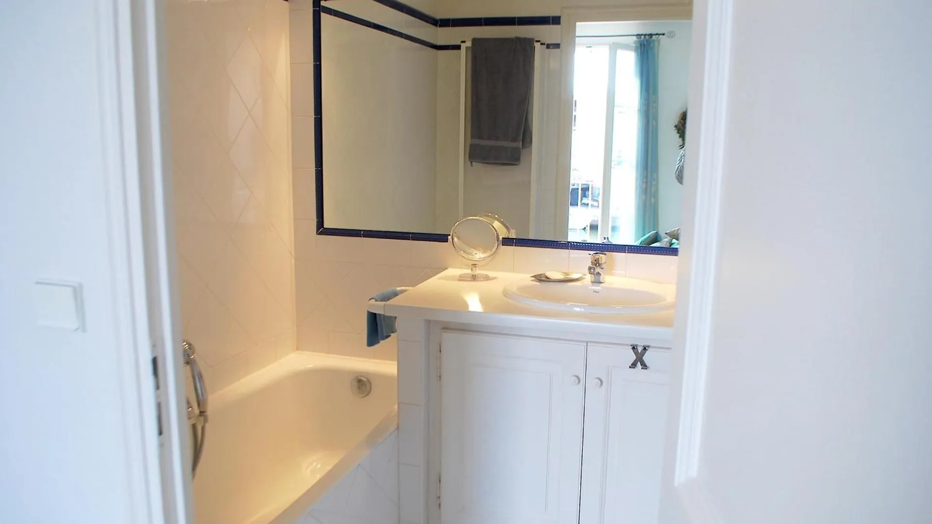 Large House With A Swimming-Pool - Wifi And A 11M Mooring - Ac Villa Grimaud